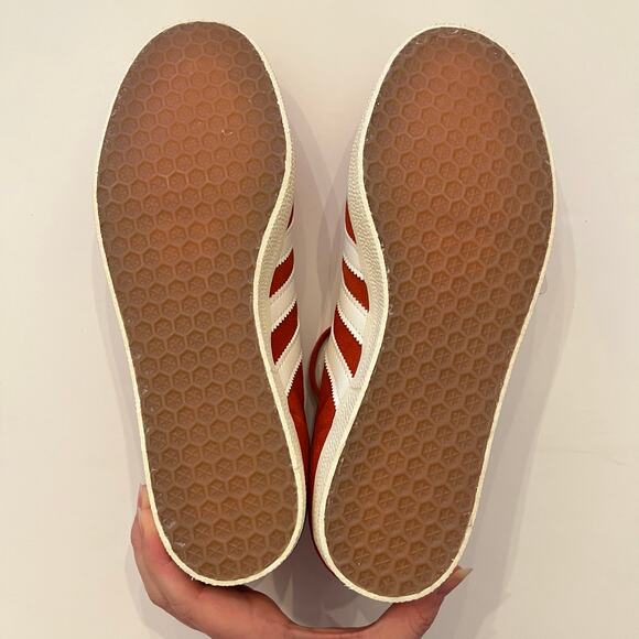adidas Gazelle Sneakers UK 6.5 US Womens 8.5 US Mens 7 Preloved Red GY7339 NIB - Picture 10 of 12